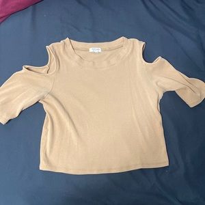 Heart & hips crop top